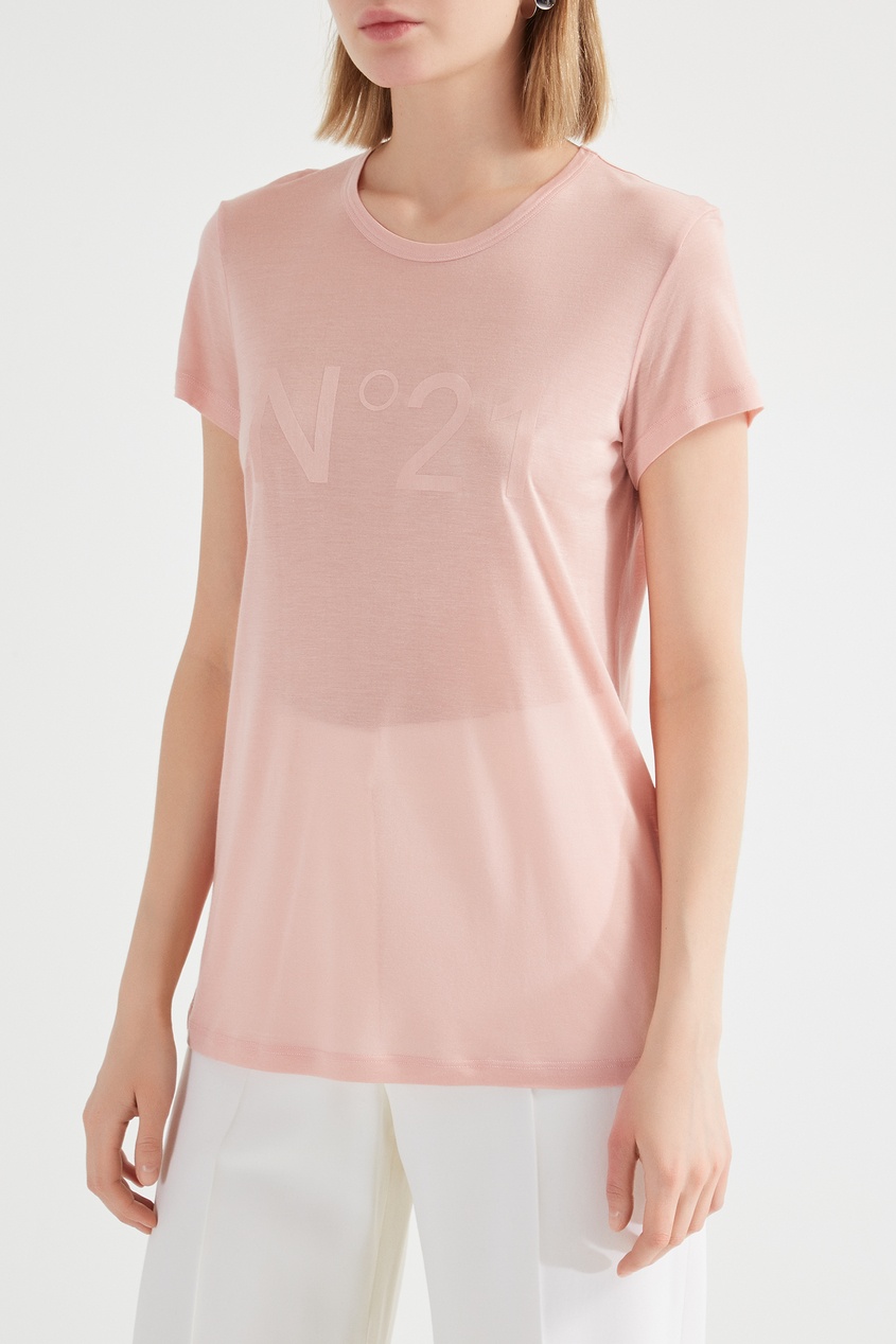 фото Розовая футболка с логотипом в тон no.21