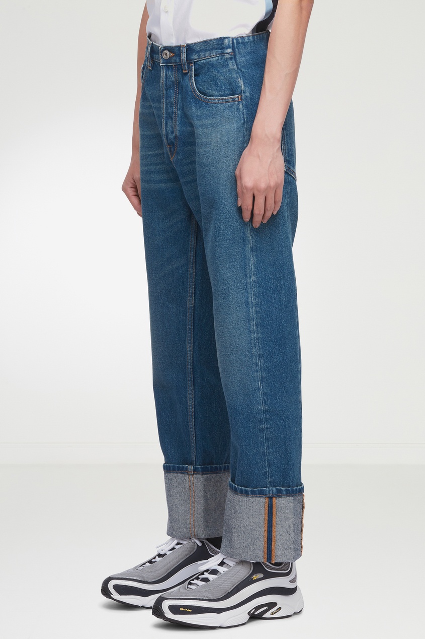 фото Синие джинсы с подворотами Valentino