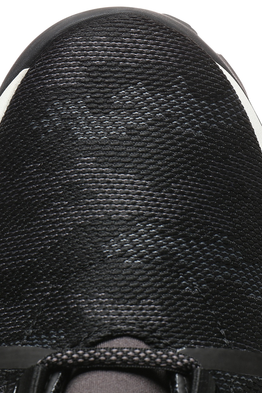 фото Черные кроссовки из текстиля timberland