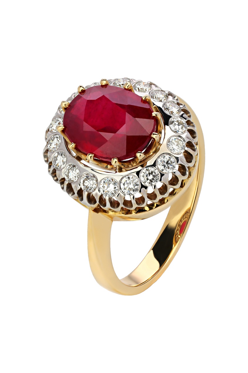Кольцо с большим рубином из золота