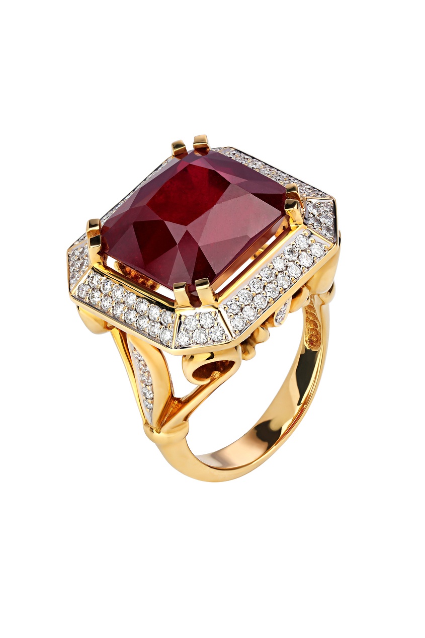 фото Золотое кольцо с рубином и бриллиантами Кремлевские мастера