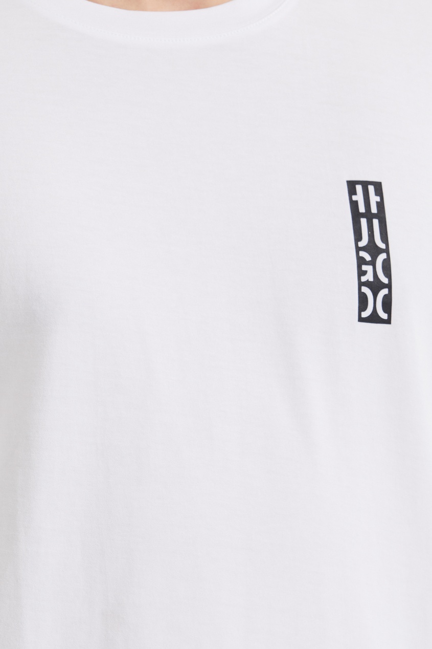 фото Белая футболка с контрастным логотипом Hugo boss