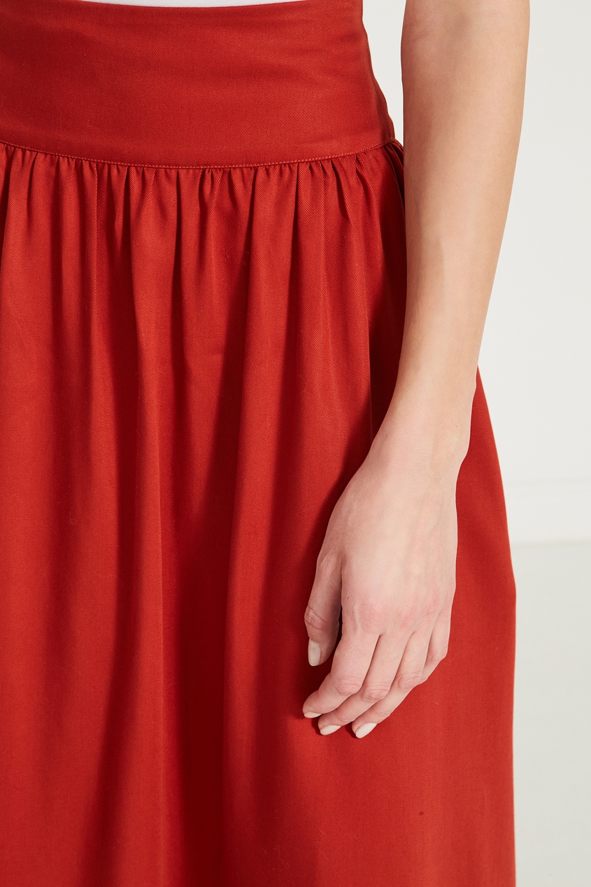 фото Красная юбка с широким поясом akhmadullina dreams