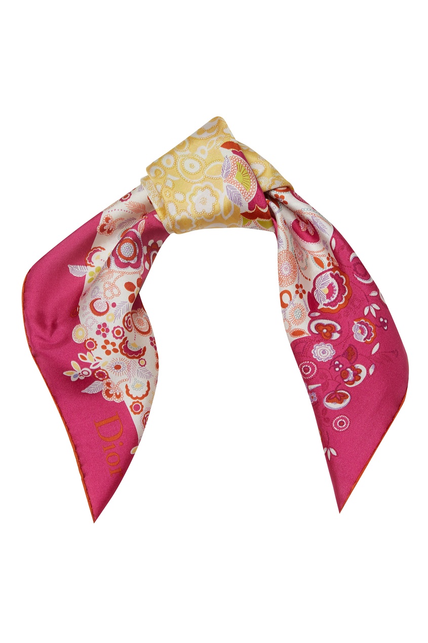 фото Розовый шелковый платок christian dior