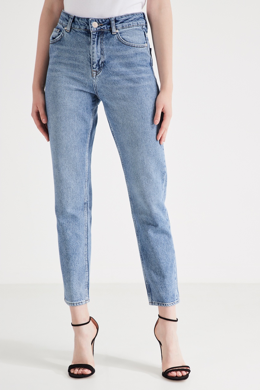 фото Голубые джинсы с заломами victoria bonya jeans