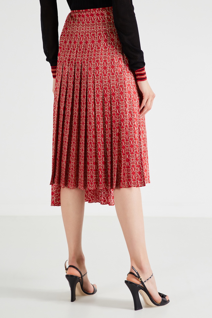 фото Красная асимметричная юбка с узором fendi