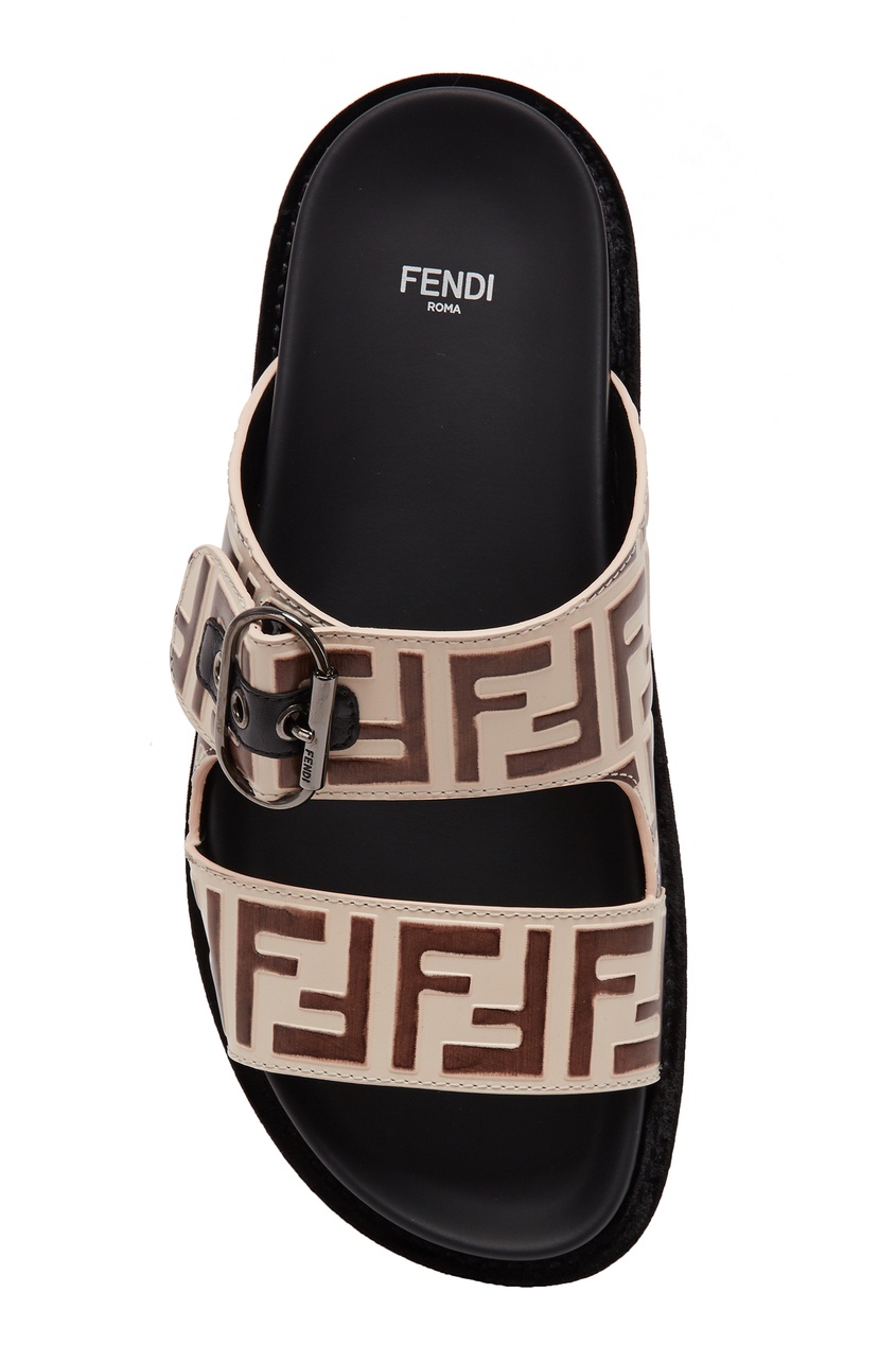 фото Кожаные шлепанцы молочного цвета fendi