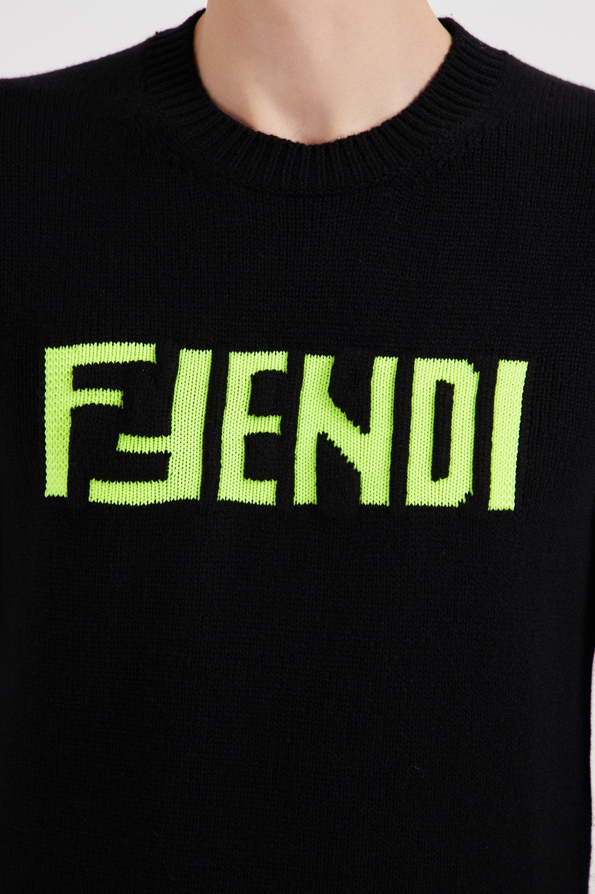 фото Черный кашемировый свитер с надписью Fendi