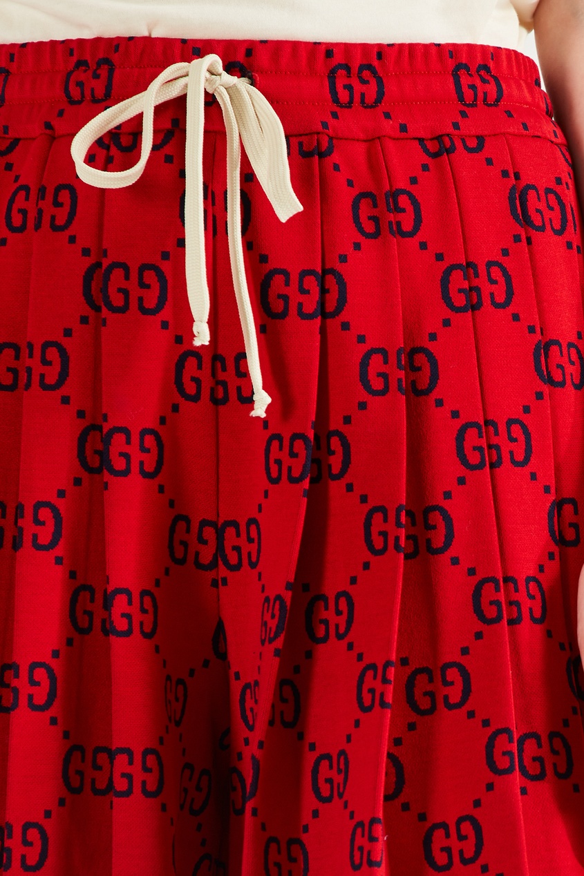 фото Красные шорты с принтом Gucci