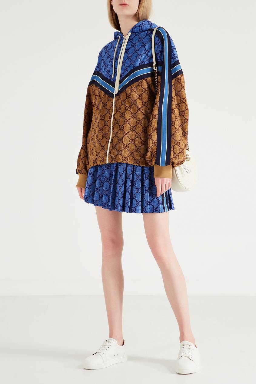 фото Голубые шорты на поясе-резинке с фирменным принтом Gucci