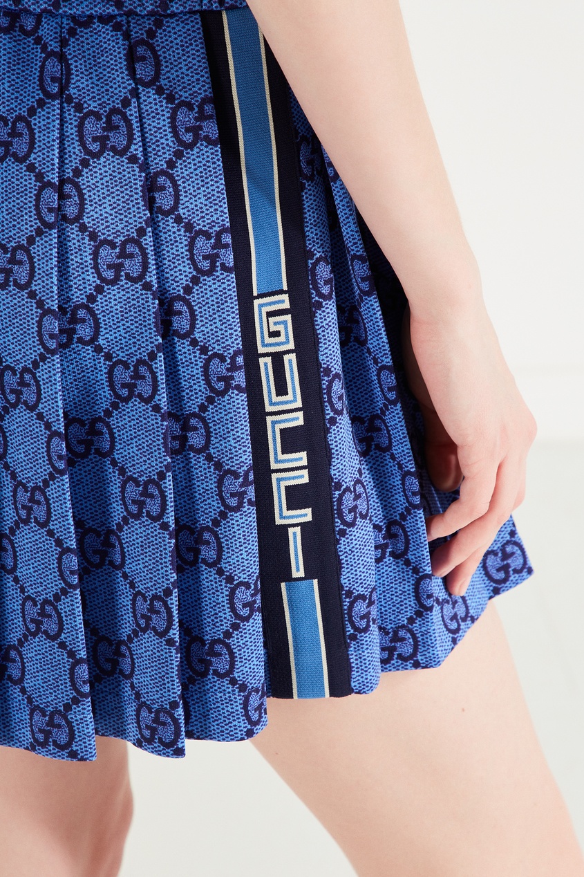 фото Голубые шорты на поясе-резинке с фирменным принтом Gucci