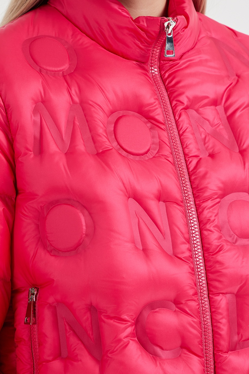 фото Розовая куртка с фактурной отделкой Moncler