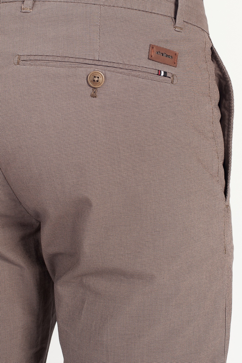 фото Бежево-коричневые зауженные брюки Strellson