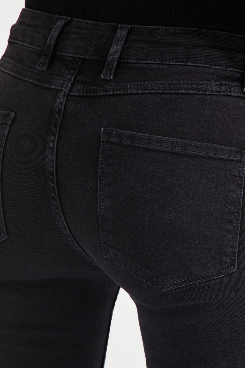 фото Узкие джинсы черного цвета sandro