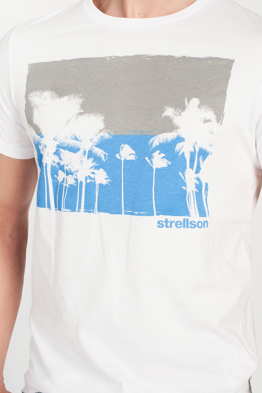 фото Белая футболка с пальмами Strellson