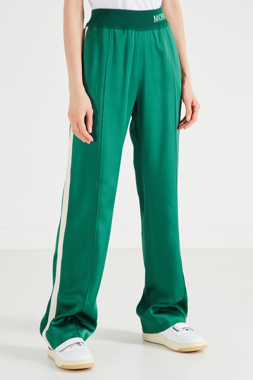 фото Зеленые брюки с белыми лампасами moncler