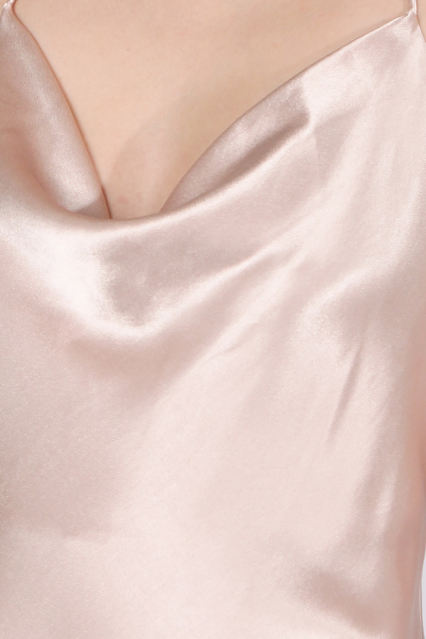 фото Нежно-розовое платье с открытой спиной sorelle