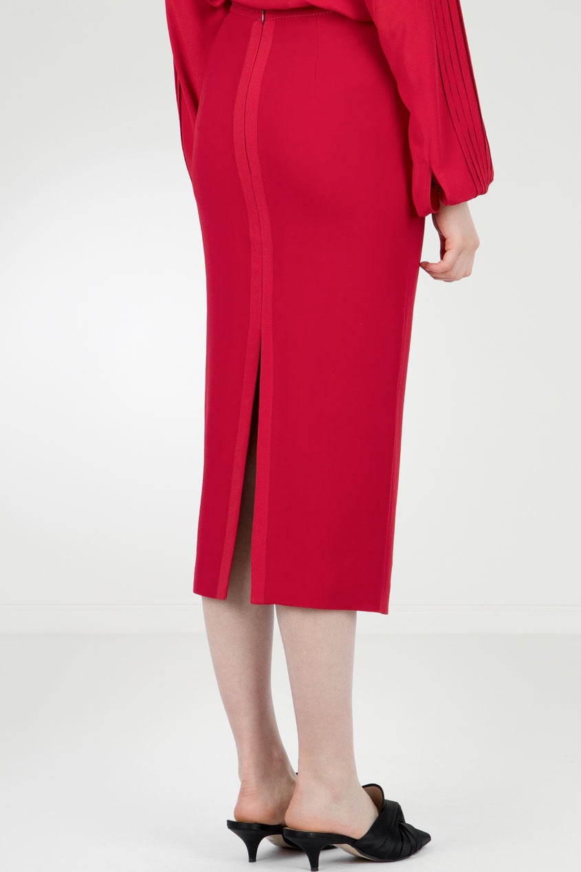 фото Красная облегающая юбка-миди no.21