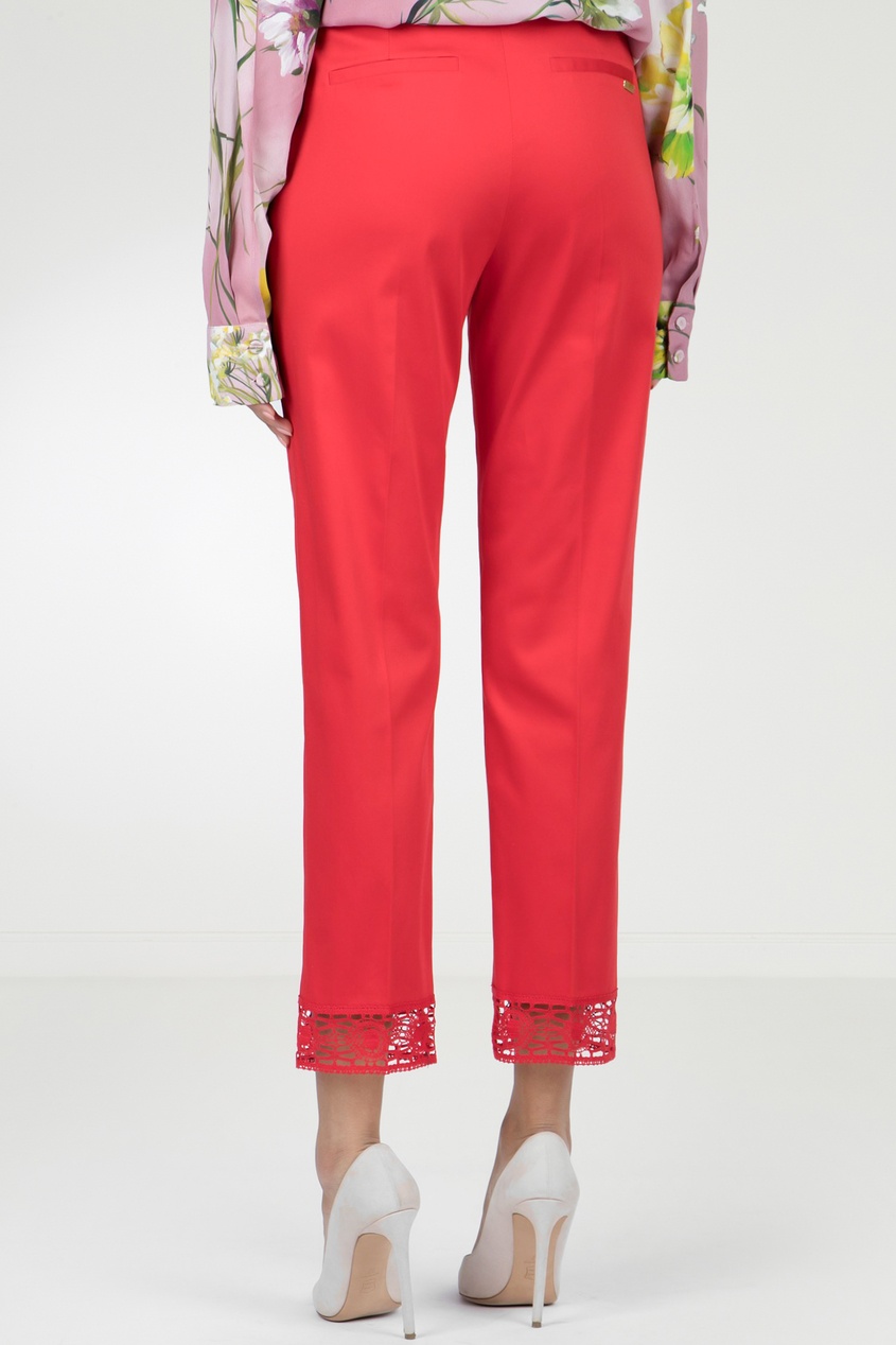 фото Красные брюки с кружевной отделкой blumarine