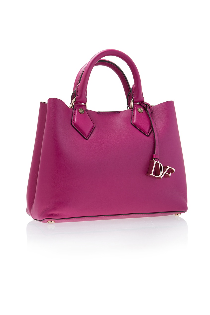 фото Кожаная сумка voyage small on-the-go carryall diane von furstenberg