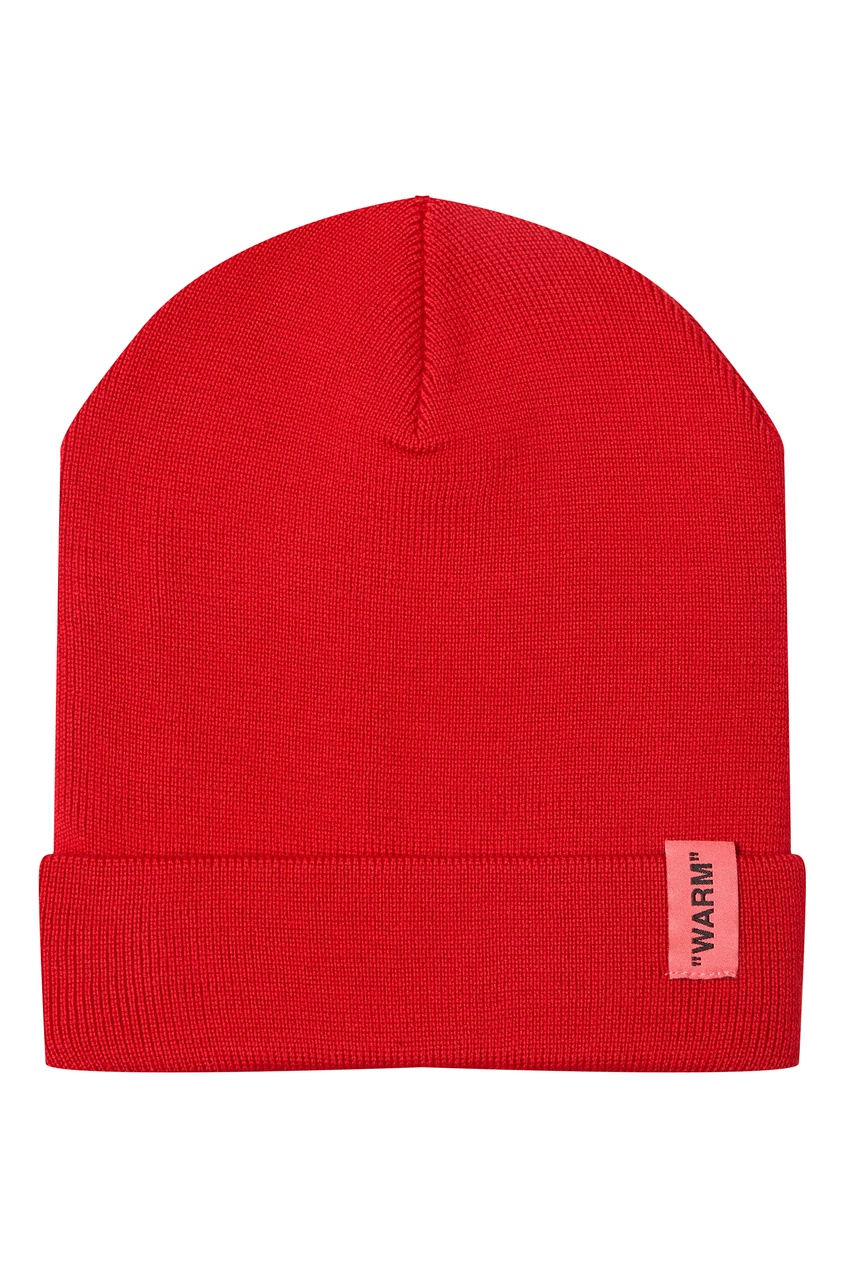 фото Красная шапка с аппликациями off-white
