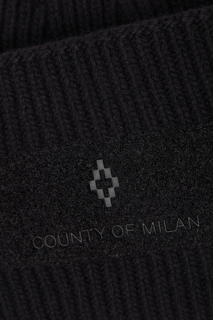 фото Черная шапка marcelo burlon county of milan