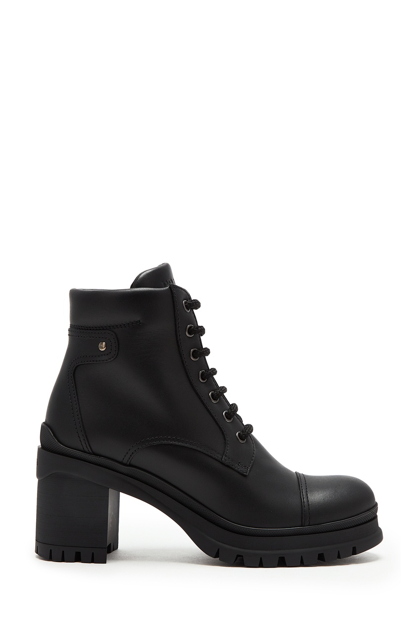 фото Черные кожаные ботинки на шнуровке Prada