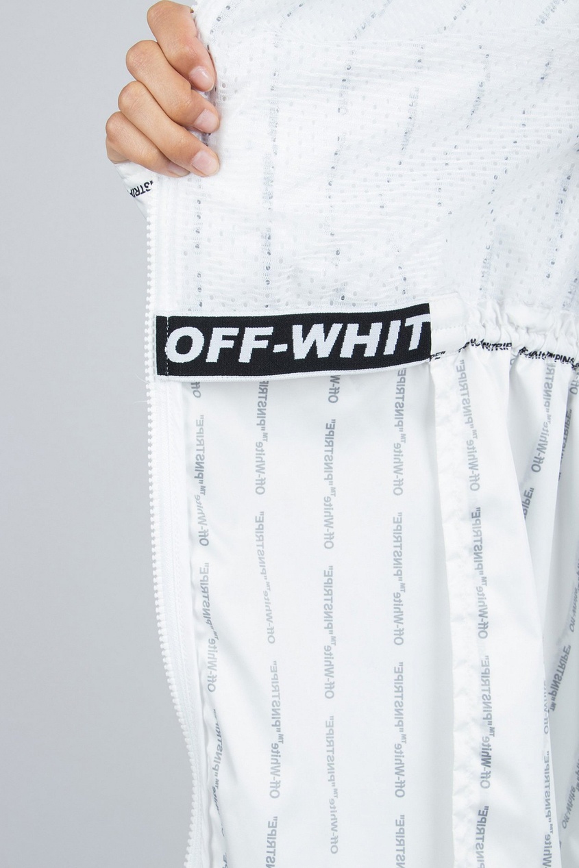 фото Длинный белый плащ с отделкой Off-white