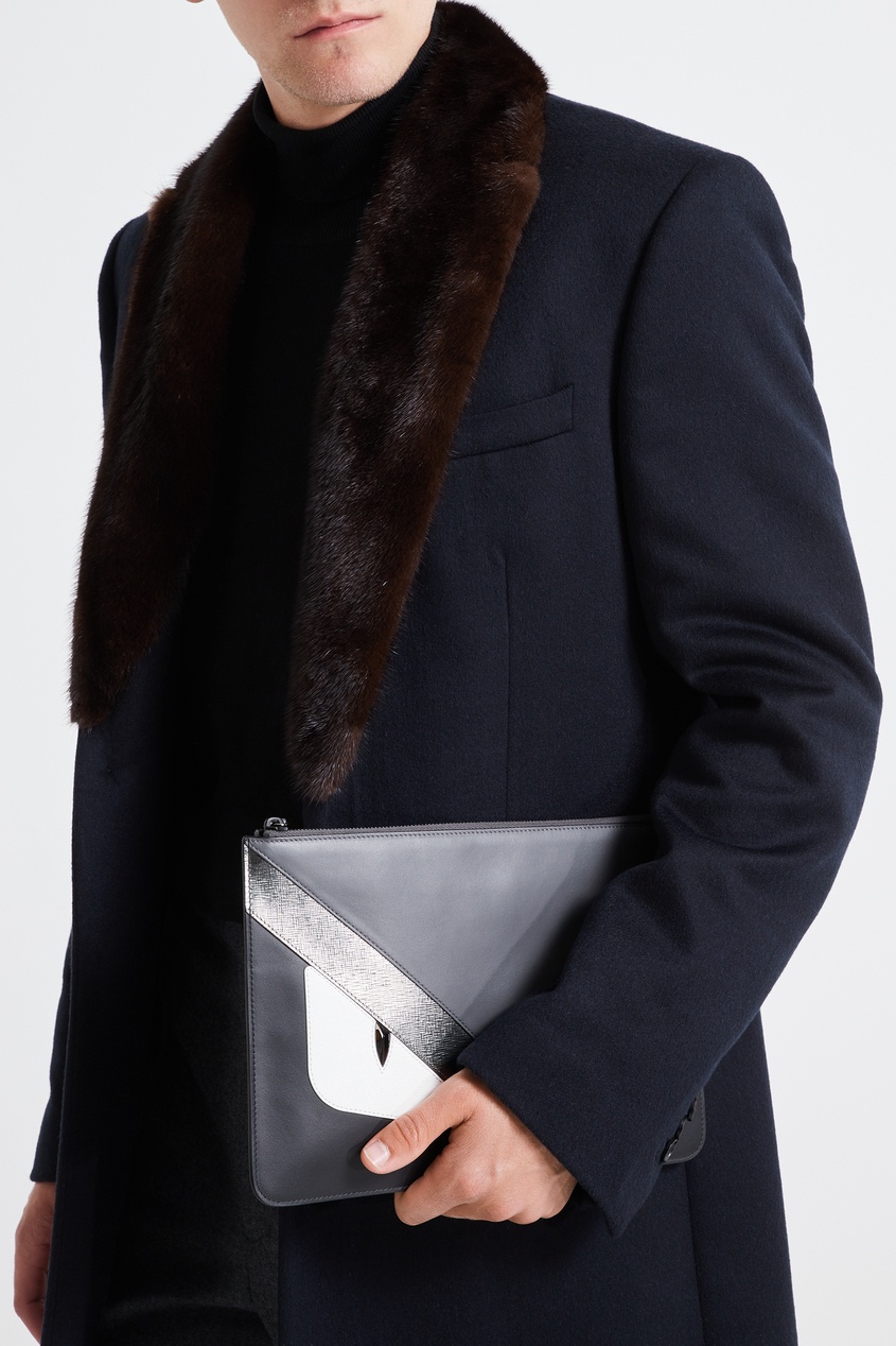 фото Черный кожаный клатч с отделкой Fendi