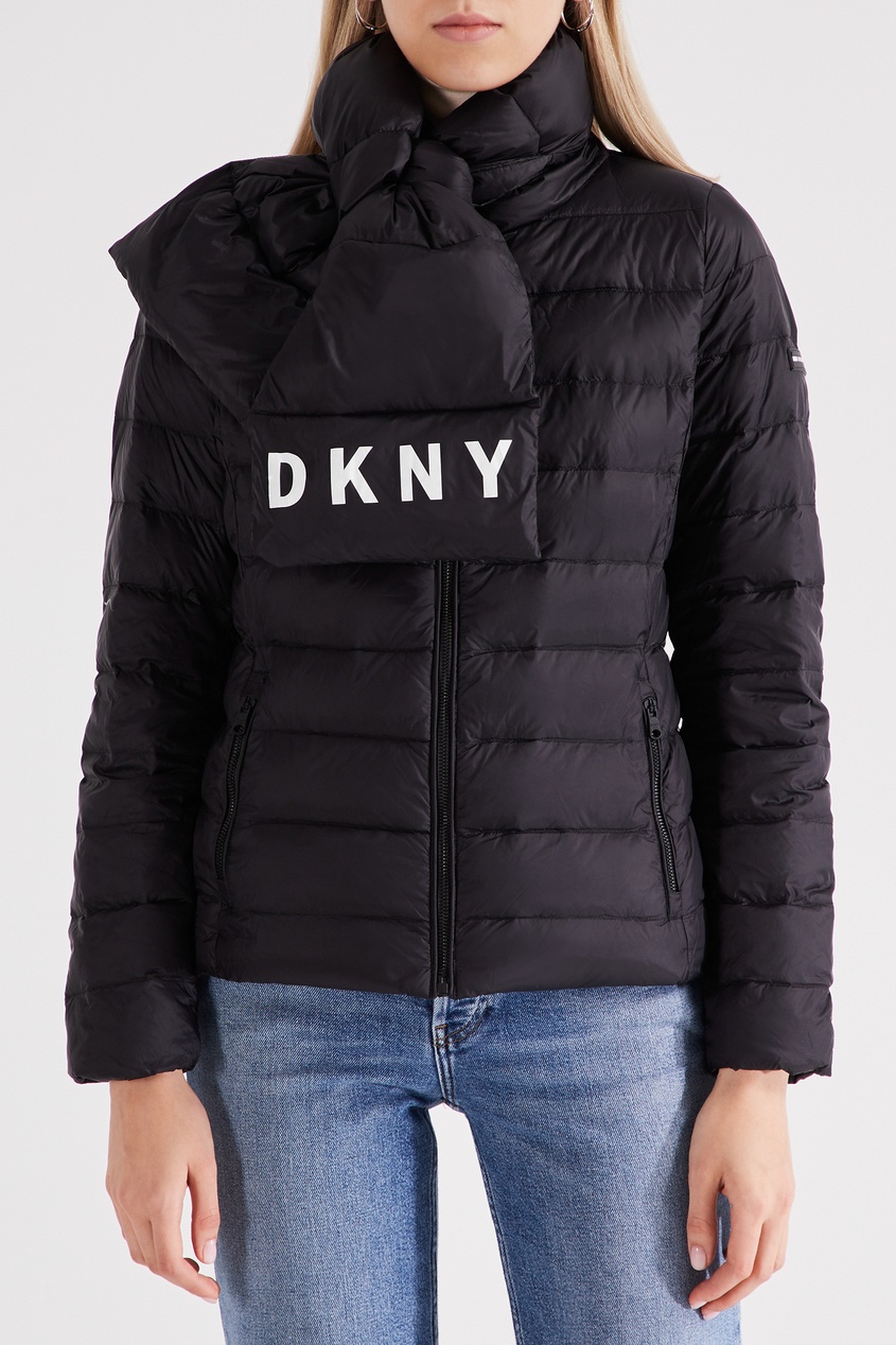 фото Стеганая куртка черного цвета dkny