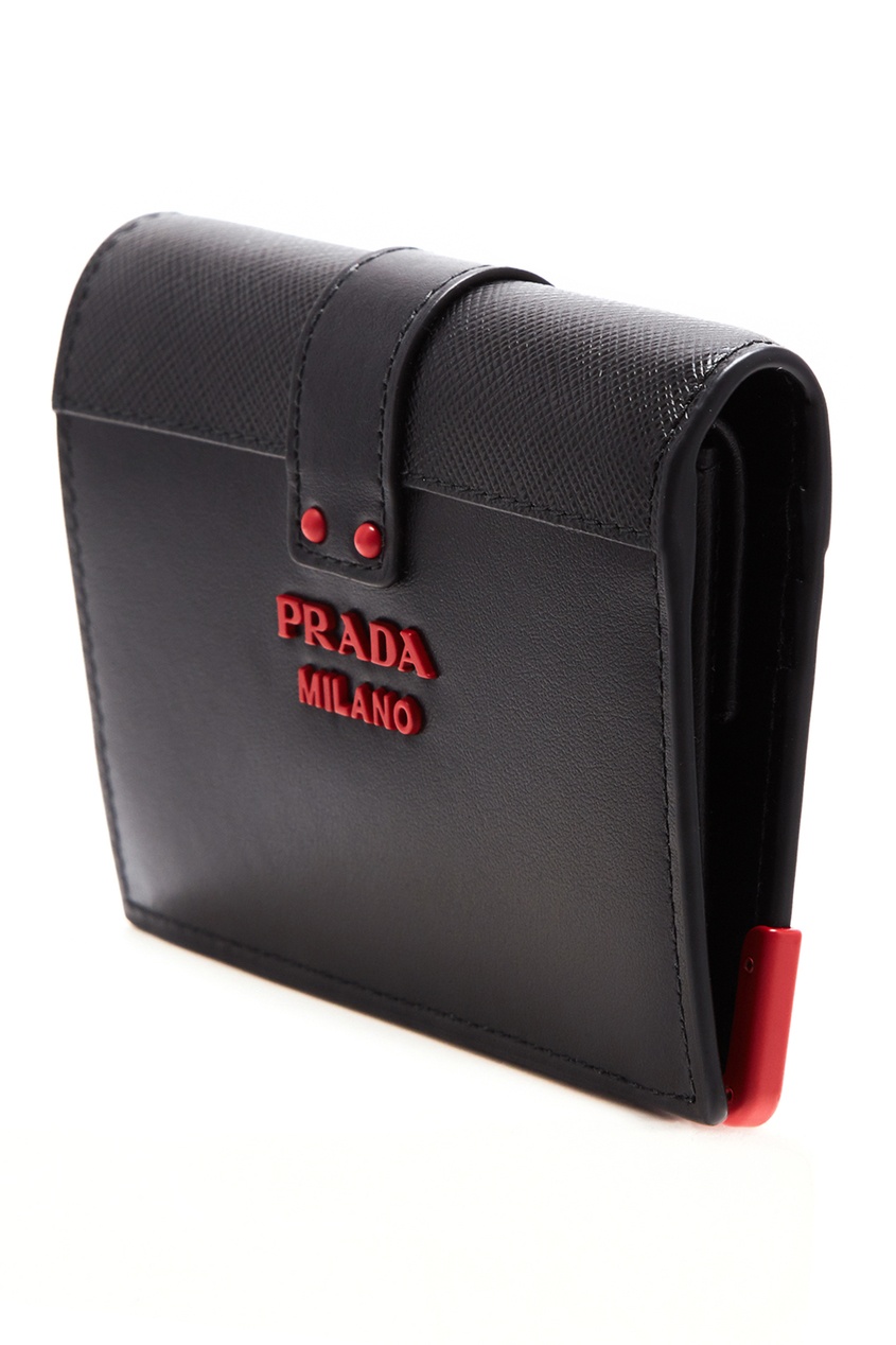 фото Черный кошелек Cahier с отделкой Prada