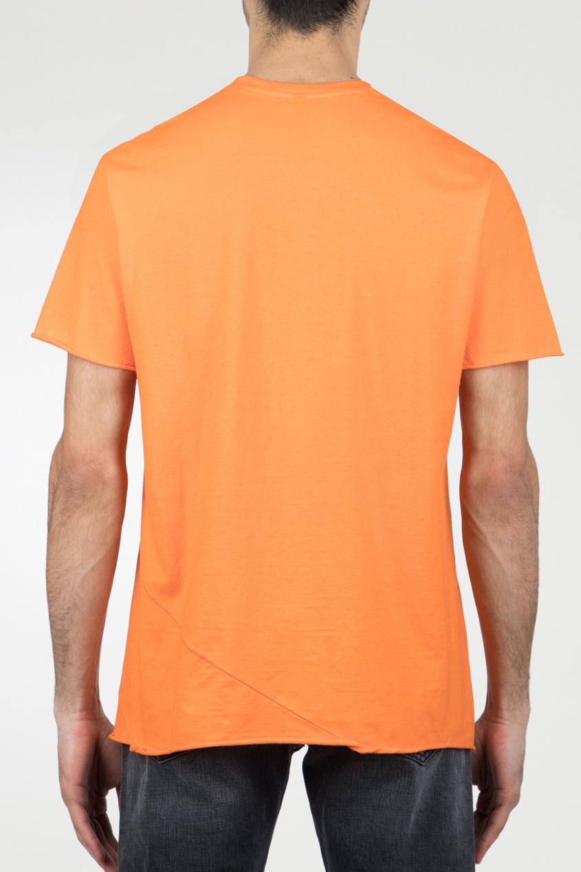 фото Оранжевая футболка с декором giorgio brato