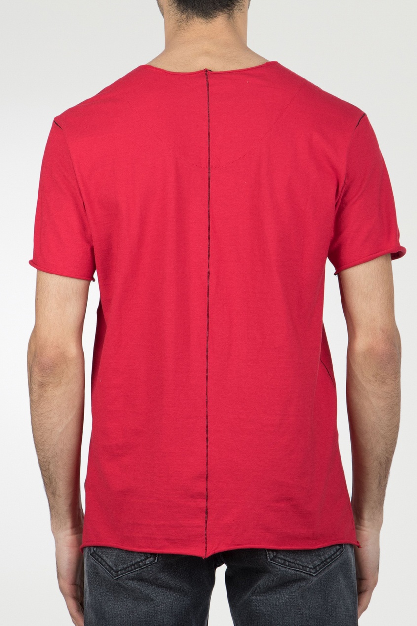 фото Красная футболка с декором giorgio brato