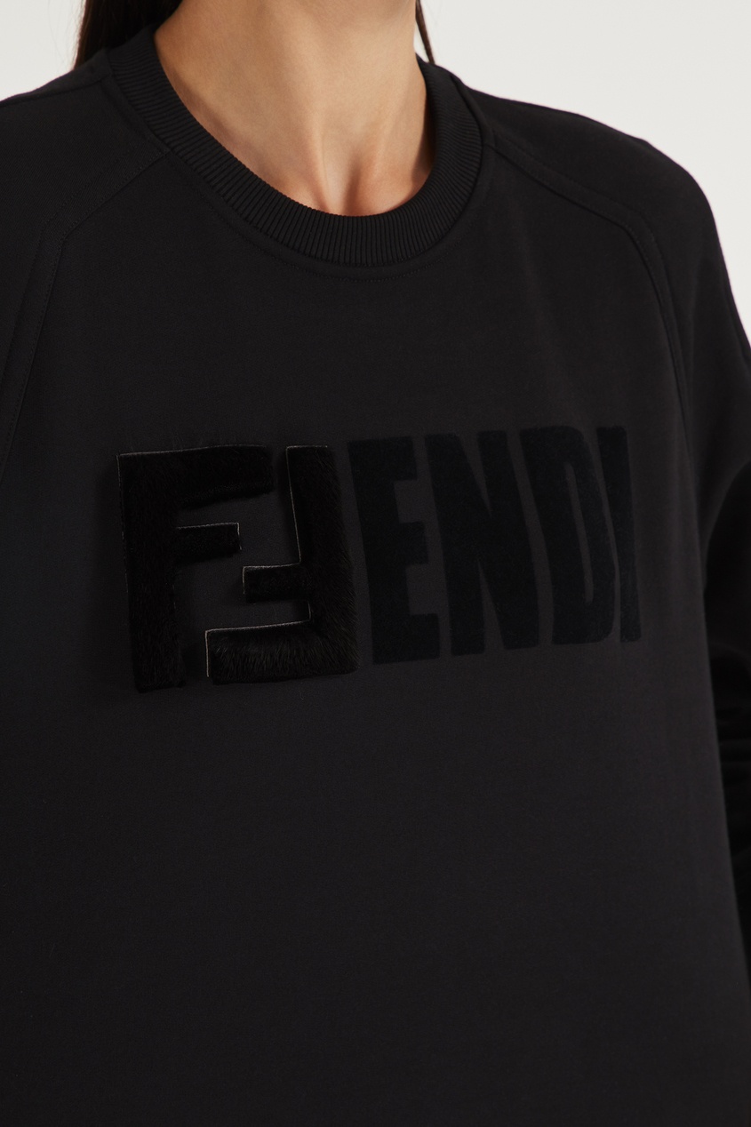 фото Черный свитшот с меховой аппликацией Fendi