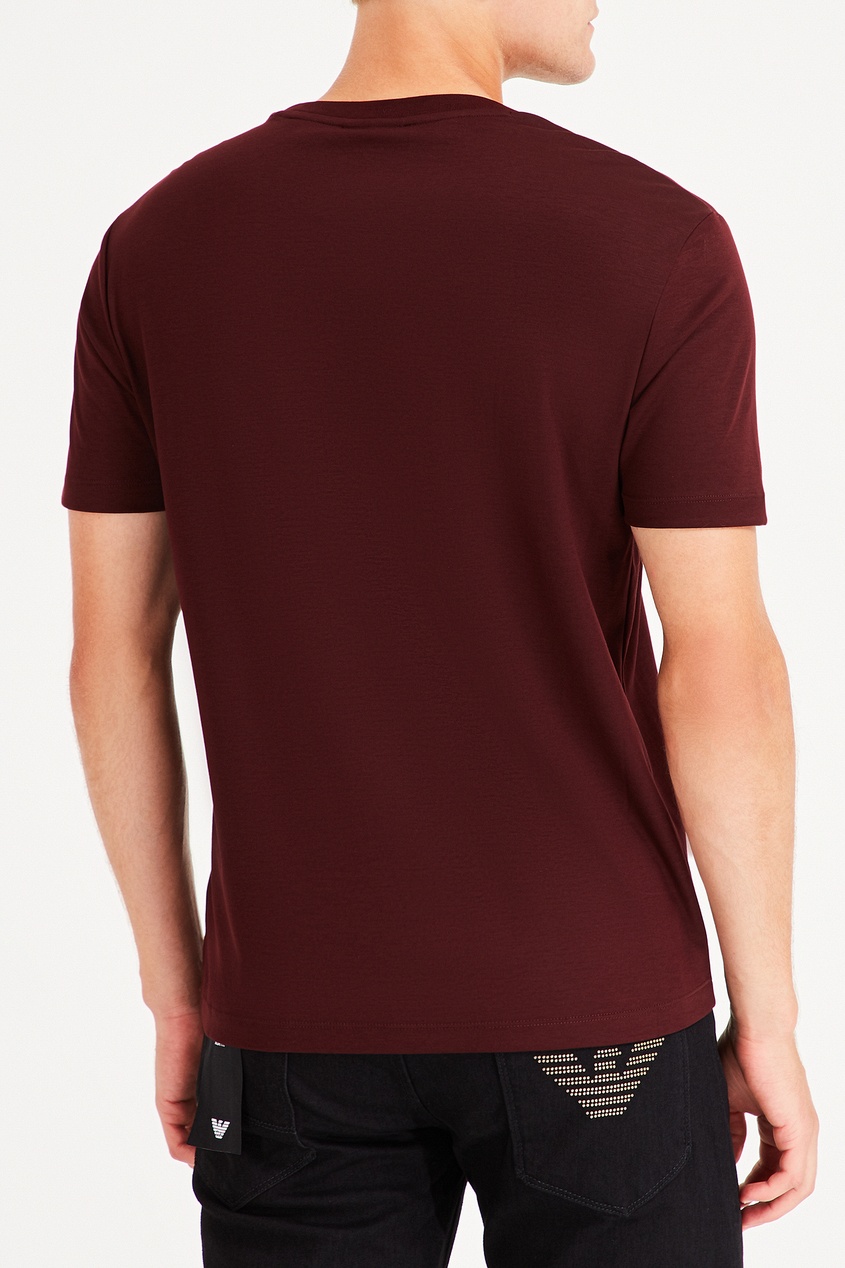 фото Бордовая футболка со стилизованным логотипом emporio armani