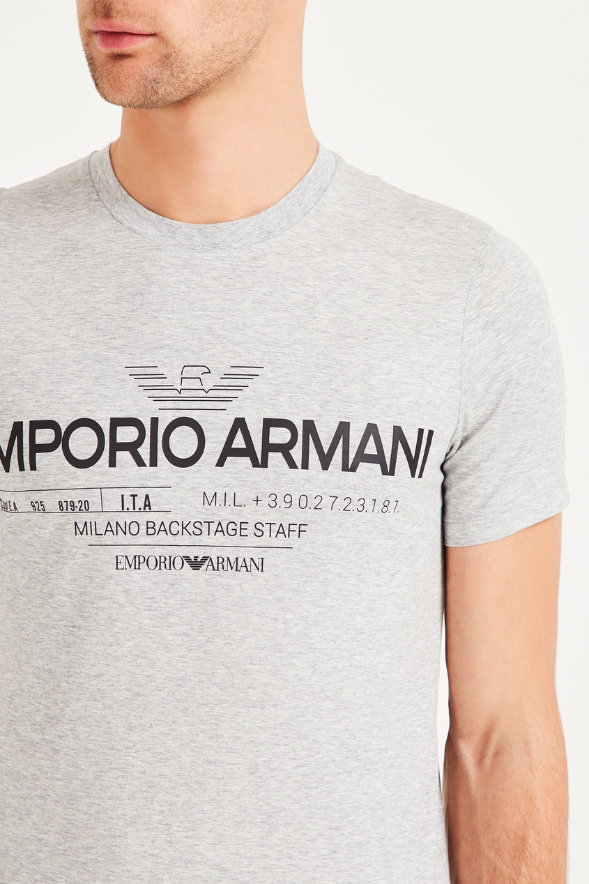 фото Светло-серая футболка с логотипом emporio armani