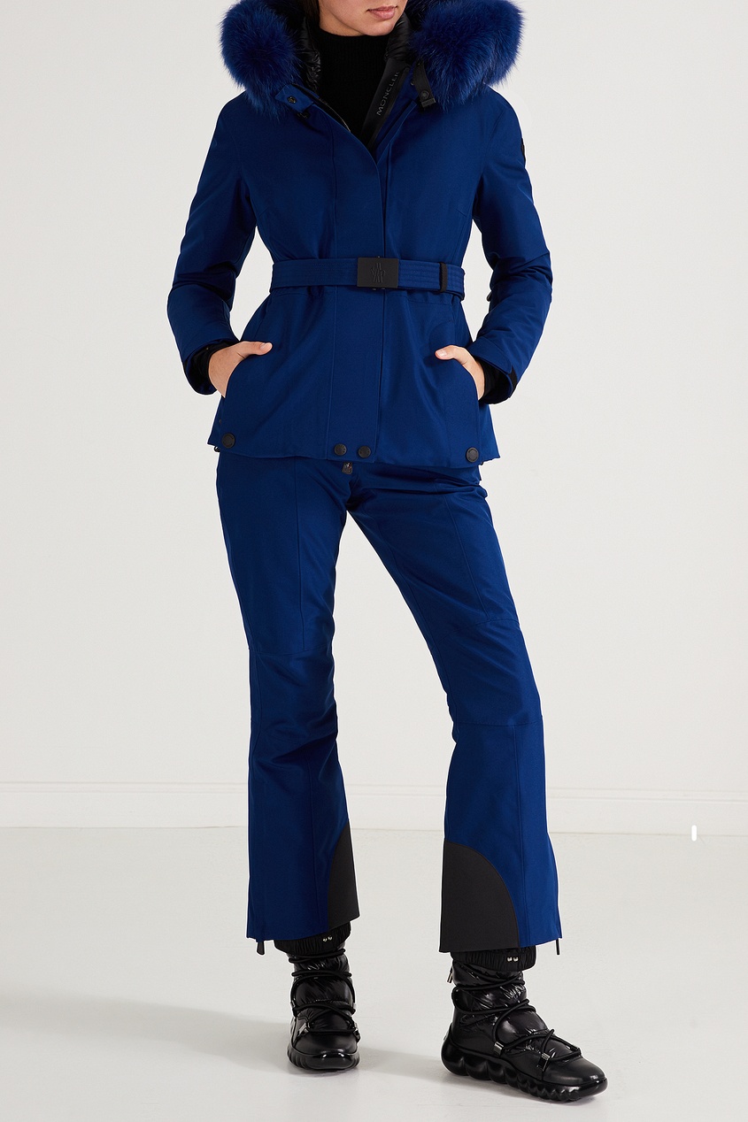 фото Синяя куртка с контрастной отделкой moncler
