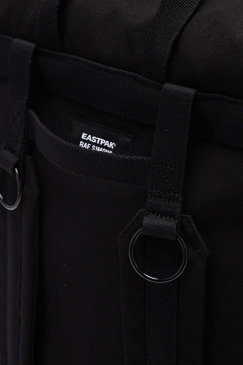 фото Черный текстильный рюкзак с карманом eastpak x raf simons